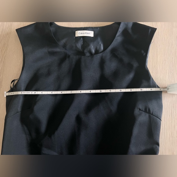 EUC LBD Calvin Klein little black dress - Picture 4 of 5